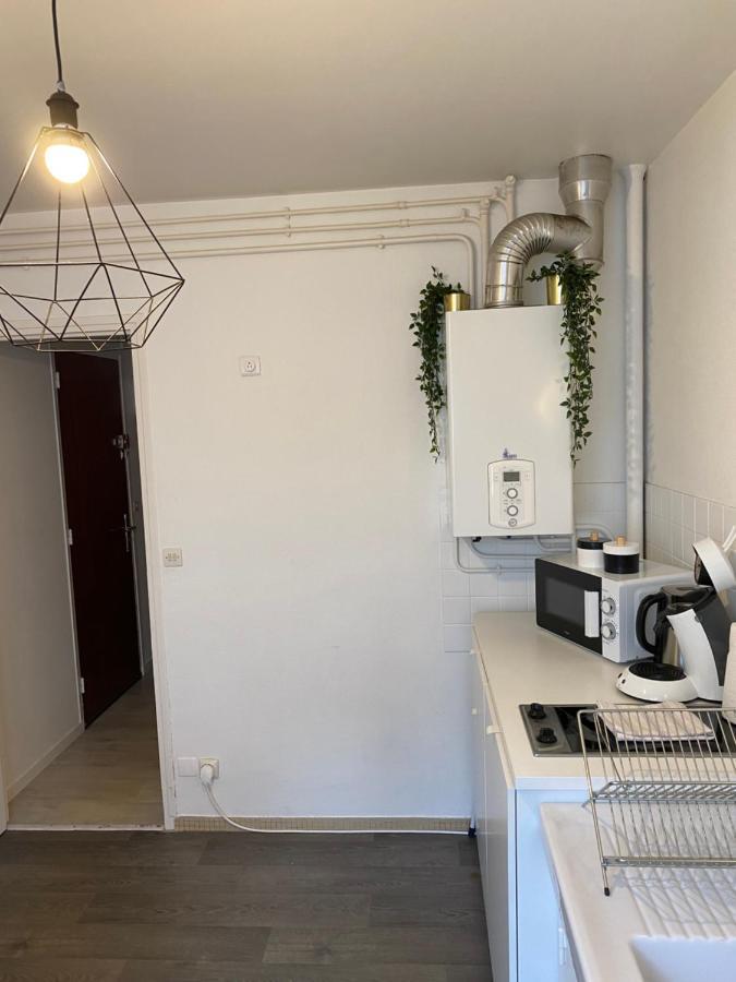 T1 GRAND STUDIO -4 PERSONNES-DISNEYLAND- PARIS a 10 minutes Thorigny-sur-Marne Exterior foto
